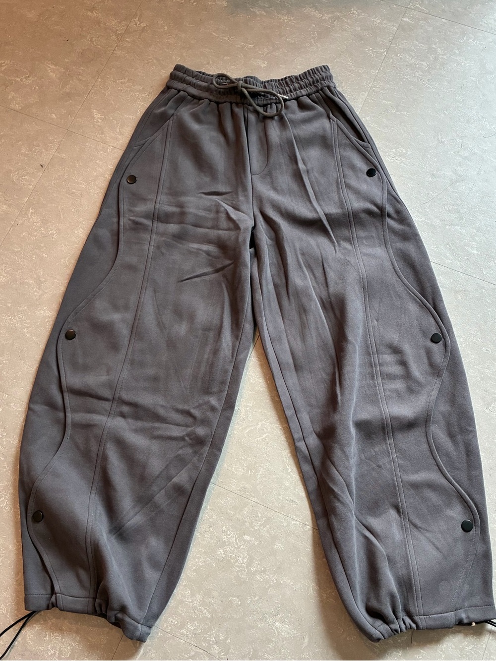 Women’s Gray Barrel Sweatpants with Black Buttons and side Scalloped details